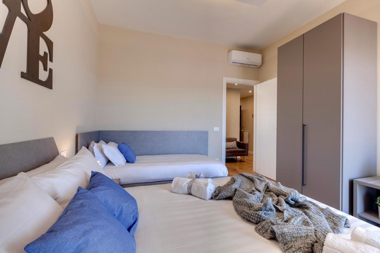Khione Apartment By Mamo Florencia Exterior foto