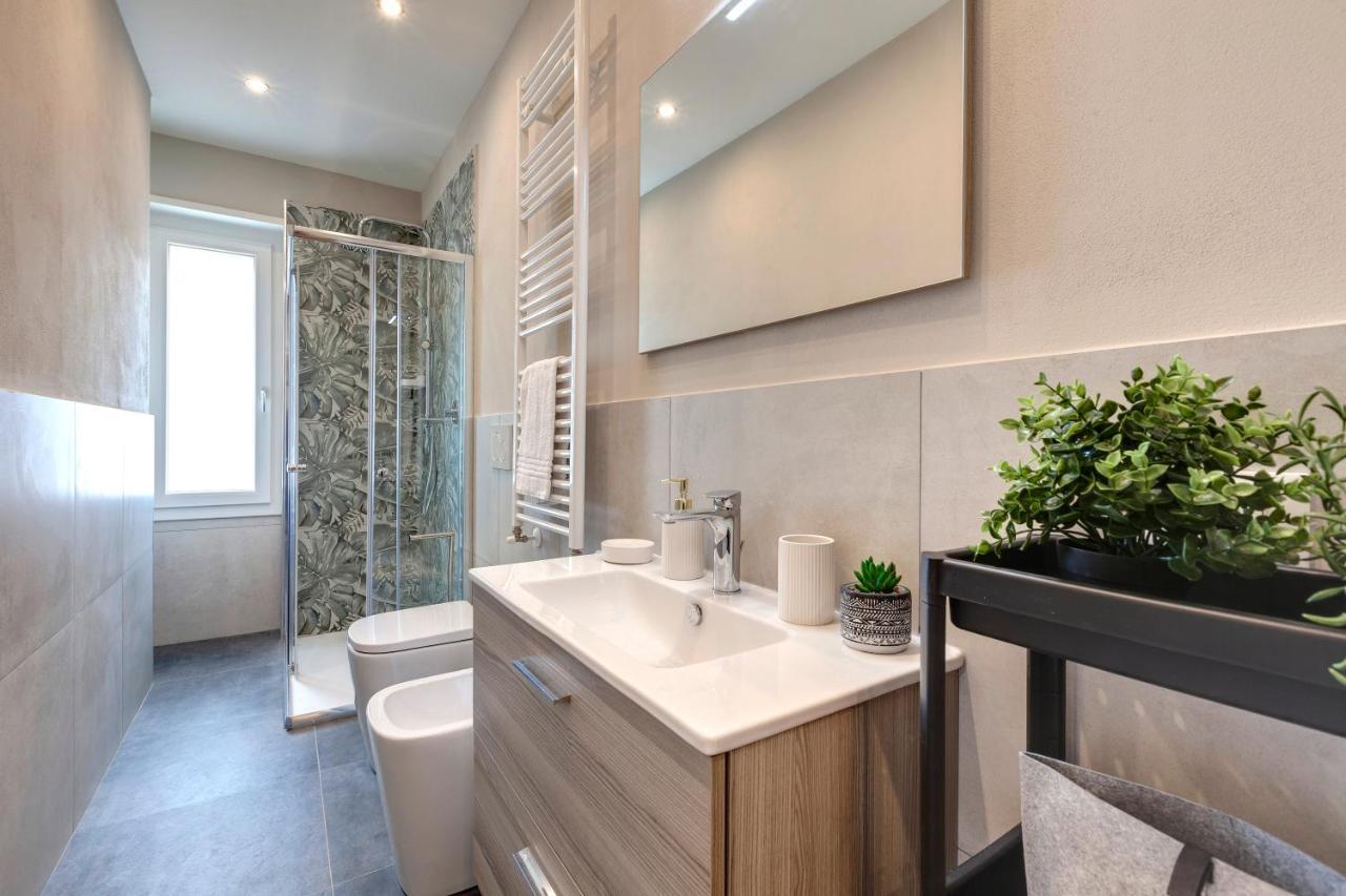 Khione Apartment By Mamo Florencia Exterior foto